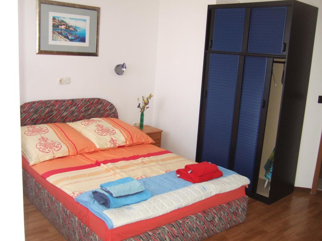Apartments Bibijana Pakoštane Δωμάτιο φωτογραφία